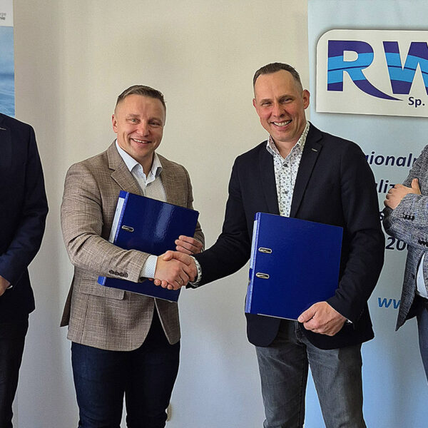 2 kwietnia 2026 r. EkoWodrol Sp. z o.o. zawarł umowę na realizację zadania pn. „Rozbudowa i przebudowa hydroforni wraz ze zmianą sposobu użytkowania na budynek SUW, m. Bożniewice, gm. Bobolice”.